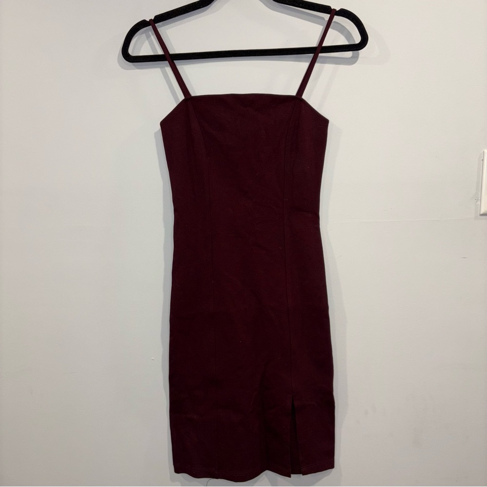Elegant Burgundy Spaghetti Strap Mini Dress